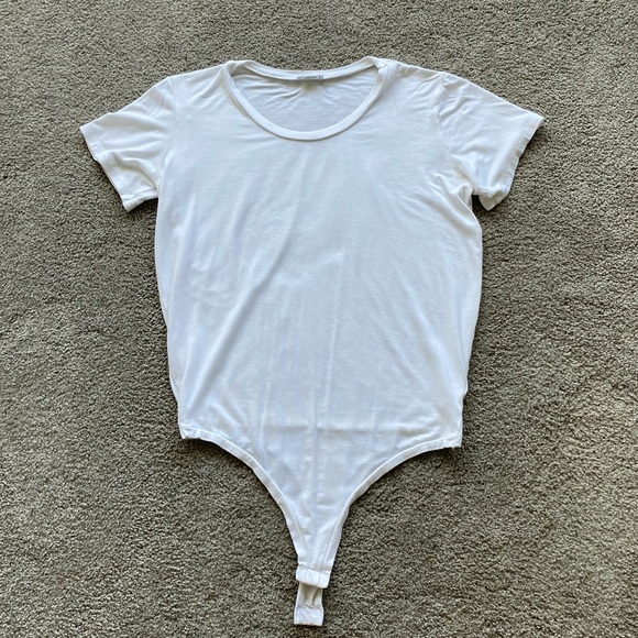 Alix Round Neck Short Sleeve Bodysuit - Picture 2 of 7